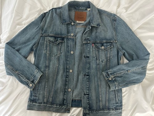 Levi premium denim trucker - levi's,
